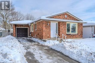 Bungalow for Sale, 28 Summerhill Crescent, Kitchener, ON