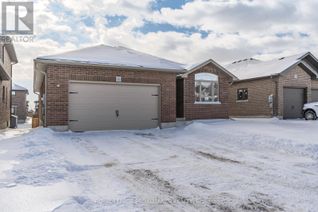 Detached House for Sale, 15 Andrew Crescent, Quinte West, ON