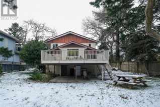 House for Sale, 1970 Fairfield Pl, Victoria, BC