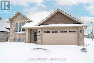 Detached House for Sale, 2360 Watson Crescent W, Cornwall, ON