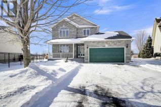 Detached House for Sale, 217 Olde Towne Avenue, Russell, ON