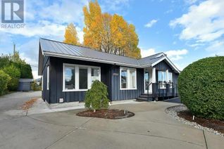 Property for Lease, 5762 Cowrie Street, Sechelt, BC