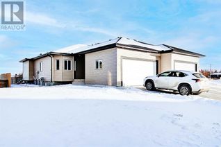 Duplex for Sale, 42 Harvest Square, Claresholm, AB