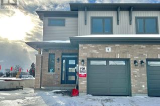 Townhouse for Sale, 9 Otonabee Street, Belleville, ON