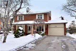 Detached House for Sale, 2361 Poplar Crescent, Mississauga, ON