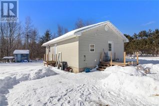 Detached House for Sale, 6 Daamen Lane, Minto, NB