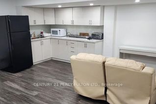 Semi-Detached House for Rent, 102 Crumlin Crescent, Brampton (Credit Valley), ON