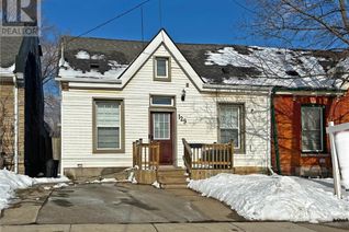 Semi-Detached House for Sale, 129 Birge Street, Hamilton, ON