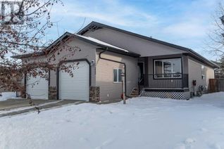 Duplex for Sale, 252 Lindsay Avenue, Red Deer, AB