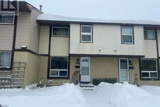 Condo Townhouse for Sale, 2570 Southvale Crescent #13, Ottawa, ON