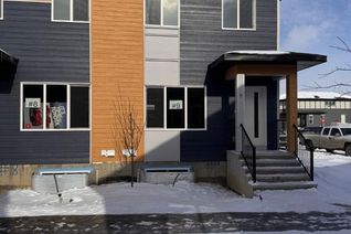 Duplex for Sale, 198 Wolf Hollow Manor Se #9, Calgary, AB