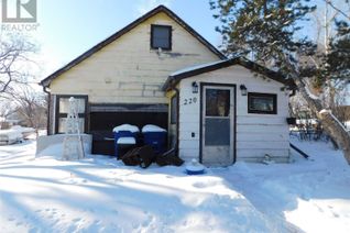 Bungalow for Sale, 220 2nd Street E, Lafleche, SK