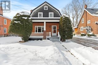 Detached House for Sale, 216 Foster Avenue, Belleville, ON