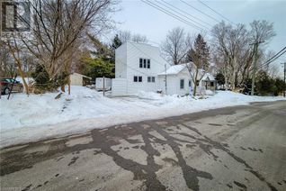 Detached House for Sale, 354 Old Brock Road, Dundas, ON