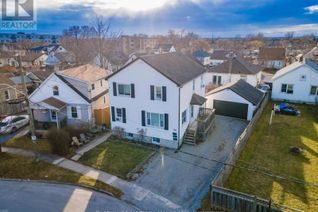 Triplex for Sale, 24 Union Street, St. Catharines (458 - Western Hill), ON