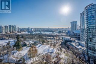 Condo Apartment for Sale, 550 Taylor Street #1810, Vancouver, BC