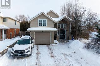 Bungalow for Sale, 3 Wisteria Court, Kitchener, ON