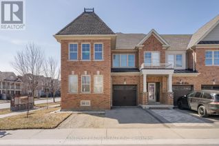 Townhouse for Sale, 1 Azimuth Lane, Whitchurch-Stouffville (Stouffville), ON