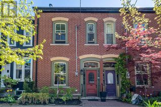 Freehold Townhouse for Sale, 9 Sword Street, Toronto (Cabbagetown-South St. James Town), ON