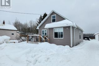 Detached House for Sale, 32 Earl Street, Kirkland Lake (KL & Area), ON