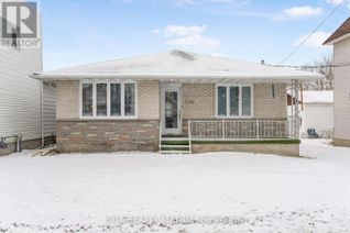 Detached House for Sale, 1052 Notre Dame Street, Russell, ON