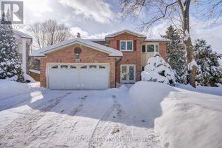 Detached House for Sale, 160 Cambridge Court, Richmond Hill (South Richvale), ON