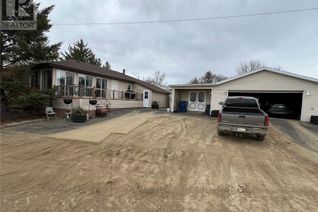 Bungalow for Sale, 316 Centre Street, Coronach, SK