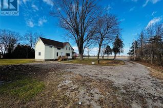 Detached House for Rent, 1055 County Rd 42, Lakeshore, ON