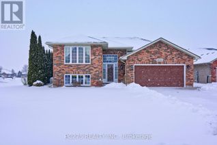 Property for Sale, 4026 Applewood Drive, Petrolia, ON