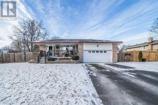 Detached House for Sale, 673 Holgate Crescent, Kingston (South of Taylor-Kidd Blvd), ON