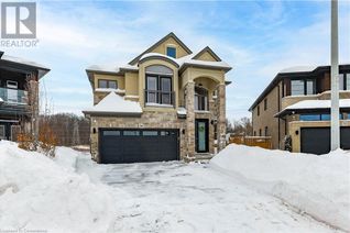 Detached House for Sale, 36 Scanlon Place, Hamilton, ON