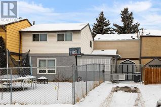 Freehold Townhouse for Sale, 4306 6 Avenue Se, Calgary, AB