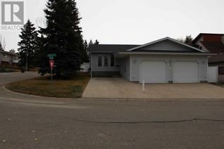 Detached House for Sale, 1 Aspen Drive, Sylvan Lake, AB