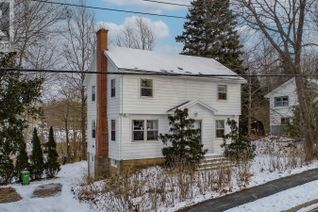 Detached House for Sale, 23 Chestnut Avenue, Wolfville, NS