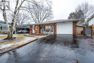 Detached House for Sale, 555 Elwood Road, Burlington, ON