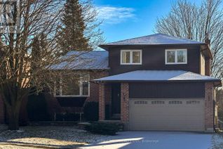 Sidesplit for Sale, 7 Beckett Avenue, East Gwillimbury (Holland Landing), ON