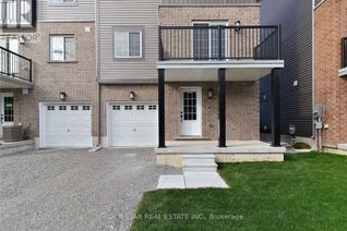 Townhouse for Rent, 18 Andean Lane, Barrie (Holly), ON