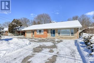 Bungalow for Sale, 382 Simcoe Street, Norfolk, ON