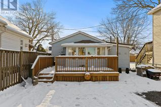 Bungalow for Sale, 847 Ellrose Avenue, Windsor, ON