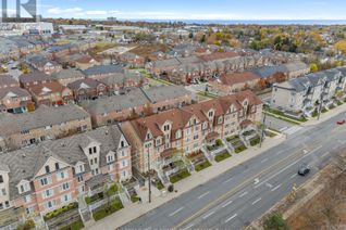 Townhouse for Sale, 651f Warden Avenue #48, Toronto (Clairlea-Birchmount), ON