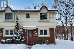 Condo Townhouse for Sale, 16 Bond Street S #G, Hamilton (Dundas), ON