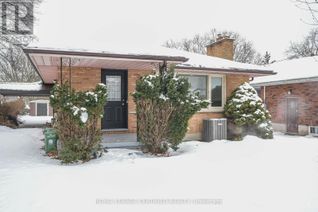 Bungalow for Sale, 637 Ross Street, London, ON