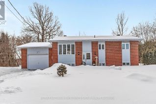 Detached House for Sale, 8 Charlebois Drive, Clarence-Rockland, ON