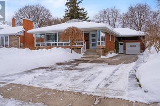 Bungalow for Sale, 71 Somerset Road, Brantford, ON