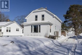 House for Sale, 90 Mcfarlane Street, Springhill, NS