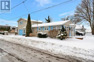 Bungalow for Sale, 2035 Erie Street, Port Dover, ON