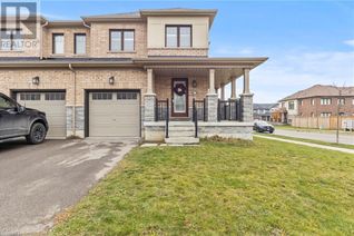 Freehold Townhouse for Sale, 3 Pagebrook Crescent, Stoney Creek, ON