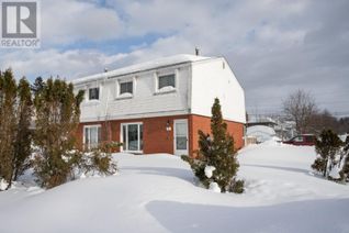 Semi-Detached House for Sale, 54 Adrian Dr, Sault Ste. Marie, ON