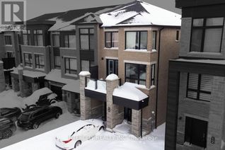 Freehold Townhouse for Sale, 14 Blue Forest Crescent, Barrie (Innis-Shore), ON