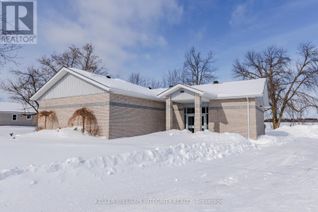 Bungalow for Sale, 14233 County Rd 18 Road, South Stormont, ON